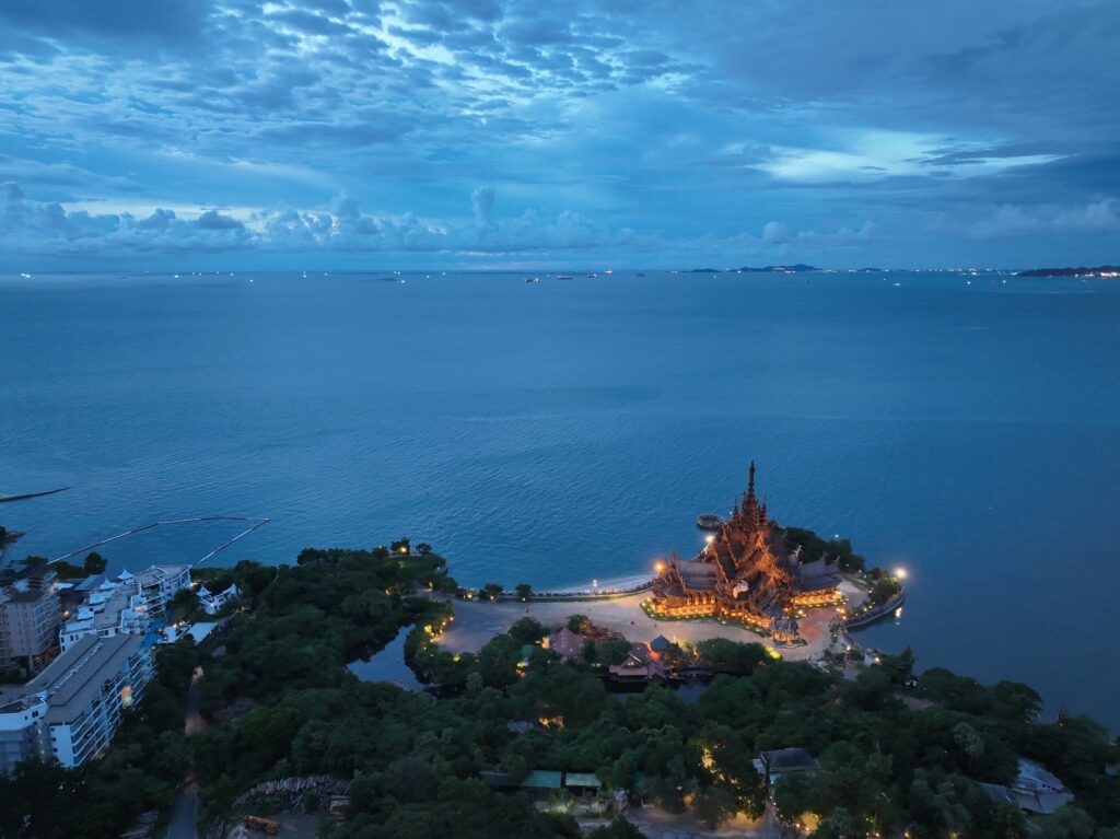 Sanctuary of Truth_evening